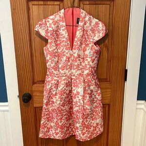 Vince Camuto Pink and White Floral Sleeveless dress - size 6